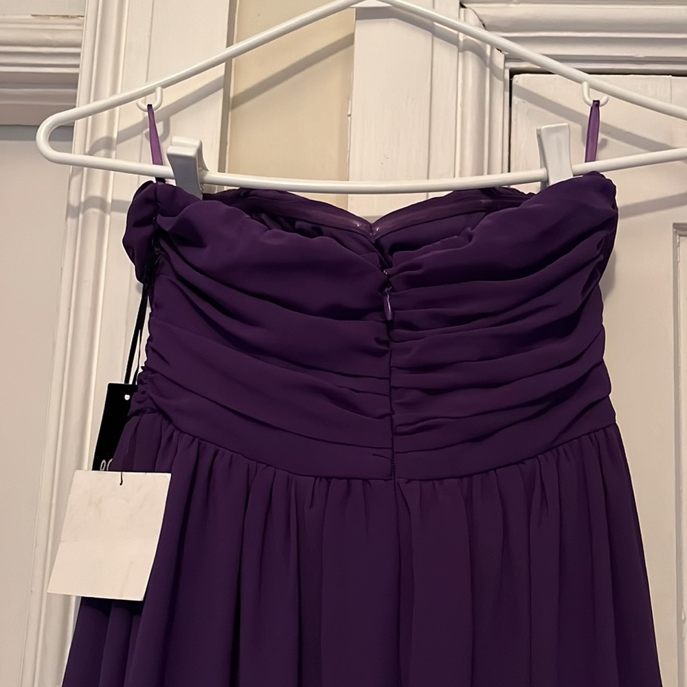 Formal dress - Picture 3 of 4